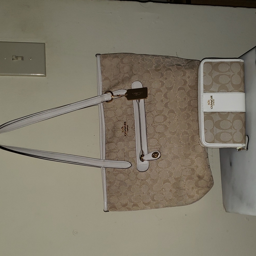 Coach Purse& Wallet Combo